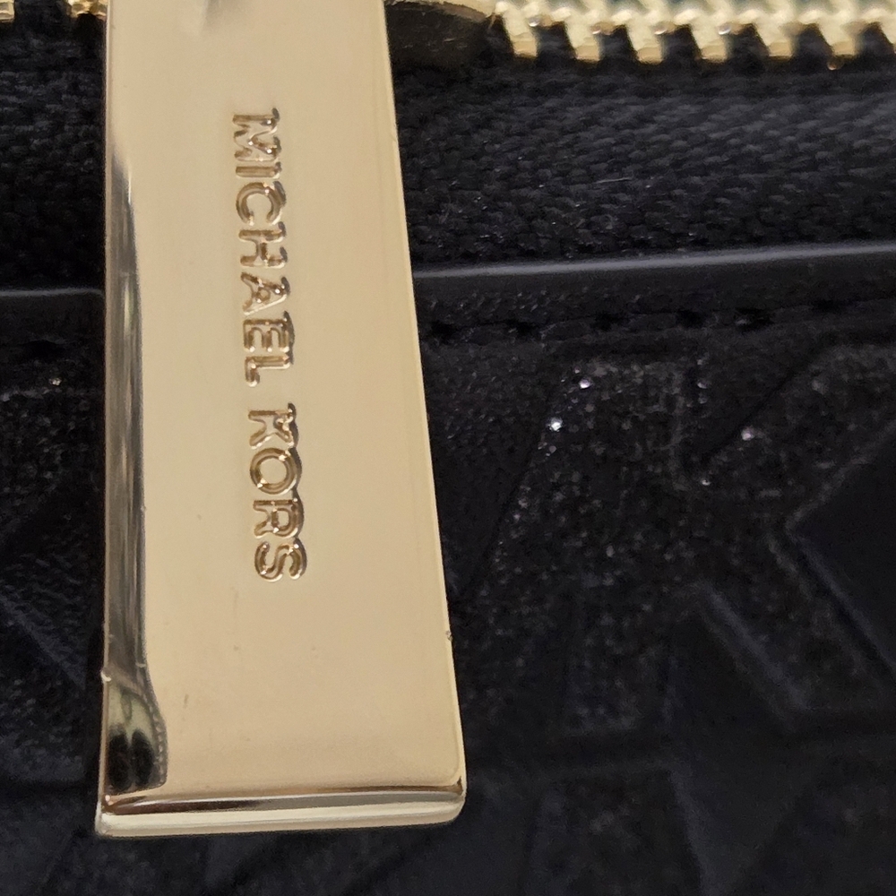 * Michael Kors MK Crimson Signature JetSet Travel Continental Large Wallet Black - Picture 6 of 13